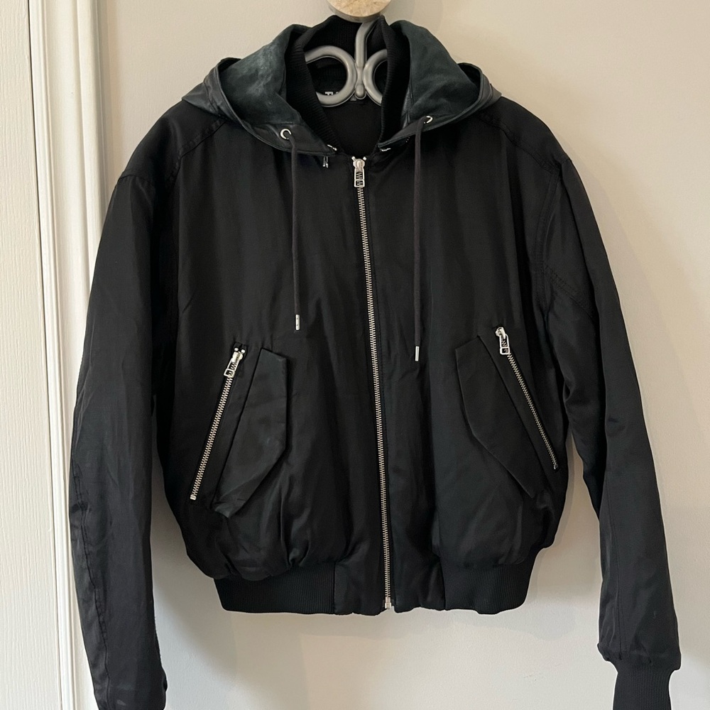 ARITZIA TNA SATIN BOMBER JACKET WITH LEATHER HOOD